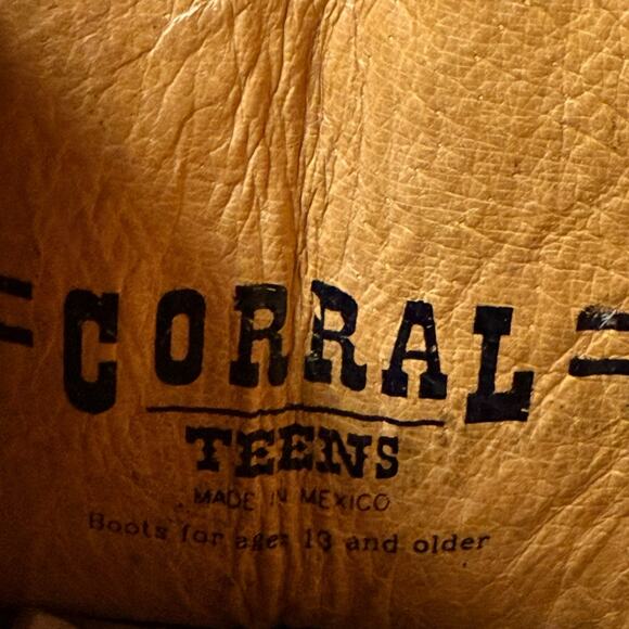 Corral Western Boots Teens Distressed Brown Angel Wing Embroidered Sz 5T - Picture 8 of 9